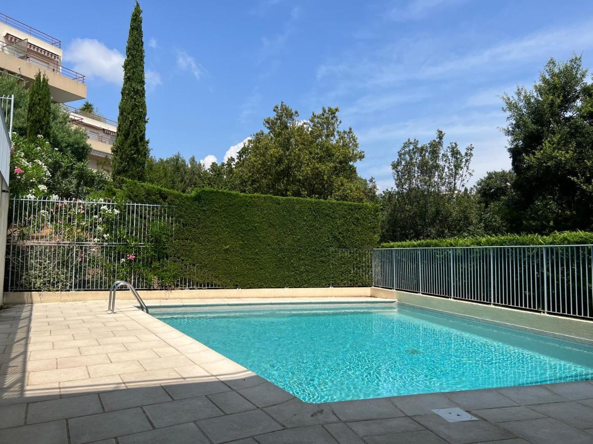 La Villa Ondine - Spacieux Appartement Sur Les Collines Nicoises - Piscine - 2 Parkings - Clim - Wifi نيس المظهر الخارجي الصورة